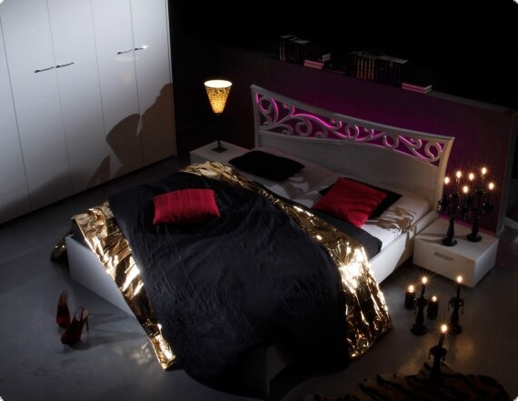 Doppelbett 180x200 cm wei lackiert Hochglanz aus Italien Ambrova4