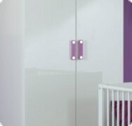 Kinderzimmer Babyzimmer wei Hochglanz violett Freya3