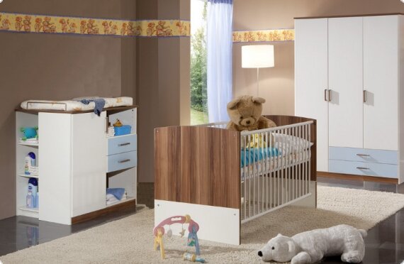 Babyzimmer Kinderzimmer weiss blau Nussbaum Lucas